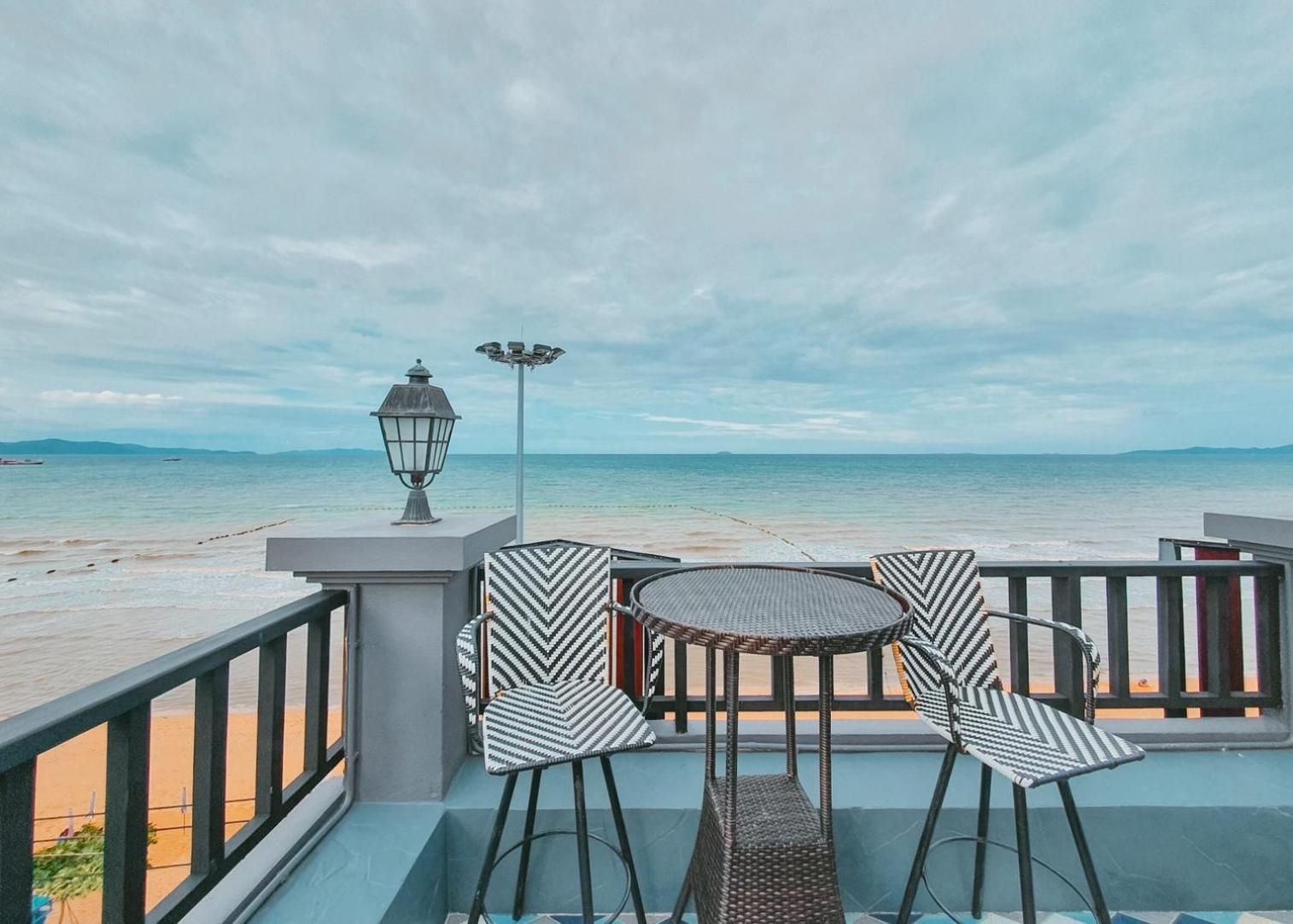 Seaside Jomtien Beach Pattaya Extérieur photo